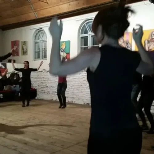 Traditional-Cretan-Dancing-Lessons-69